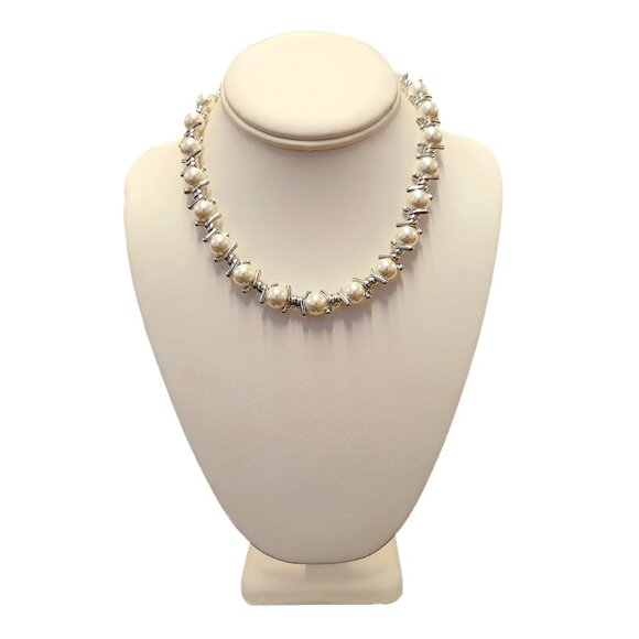 Kenneth Jay Lane, Gold Twist Knotted Pearl Necklace - Picture 6 of 6